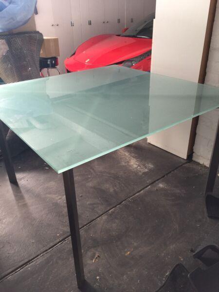 Laminated glass top only