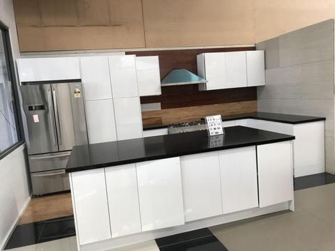 Full Kitchen Works (Including Benchtop, Cabinets, Appliances)