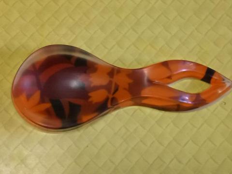 1970s cheeseboard and resin spoonrest