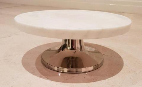 White marble cake stand, silver chrome base