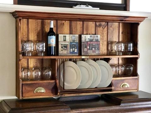 Country style Plate rack
