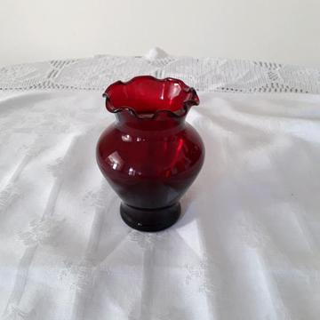Vintage 1960s Ruby Red bud vase with ruffled top