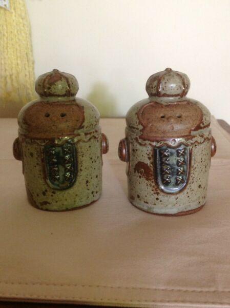 Vintage Retro 70's Gempo Pottery Salt & Pepper Shakers. Collectable