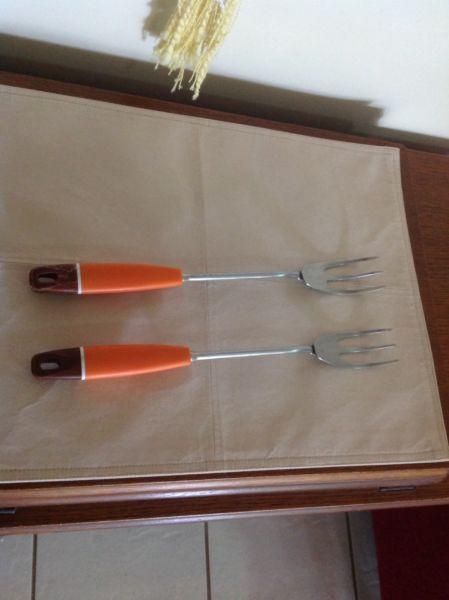 Vintage Retro 70's Skyline Kitchen Carving Forks x 2. Orange/Brown