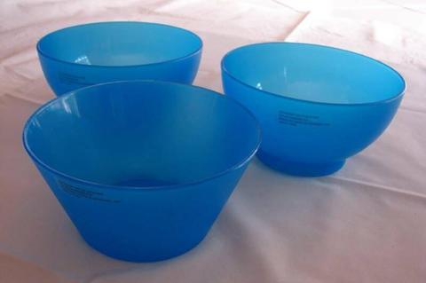Polypropylene Salad Bowls - Blue (x 3)
