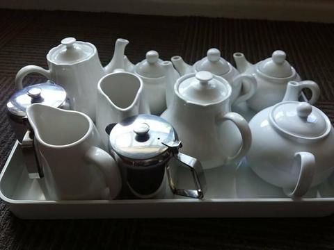 Assorted teapots, coffee pots and jugs