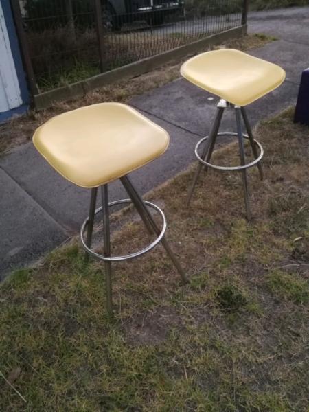 Bar. stools