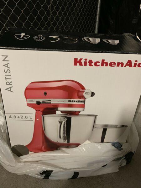 Brand new Kitchen Aid Artisan 160