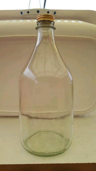Empty 2 litre bottles