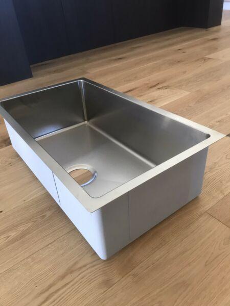 Stainless Steel Kitchen/laundry sink