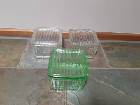Square glass containers with lids