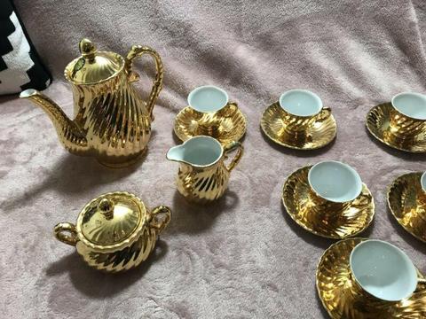 22 ct gold high tea set pot milk jug sugar bowl, vintage St Kilda