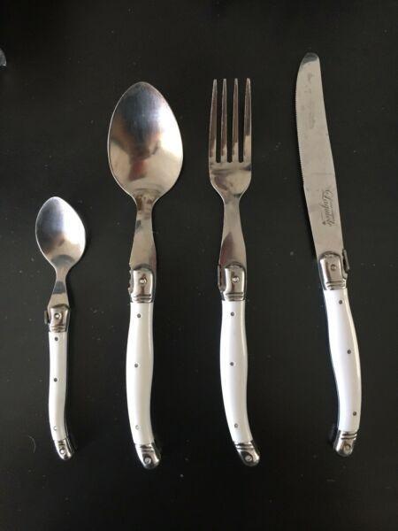 Laguiole urban coutellerie 34 piece cutlery set- white cutlery