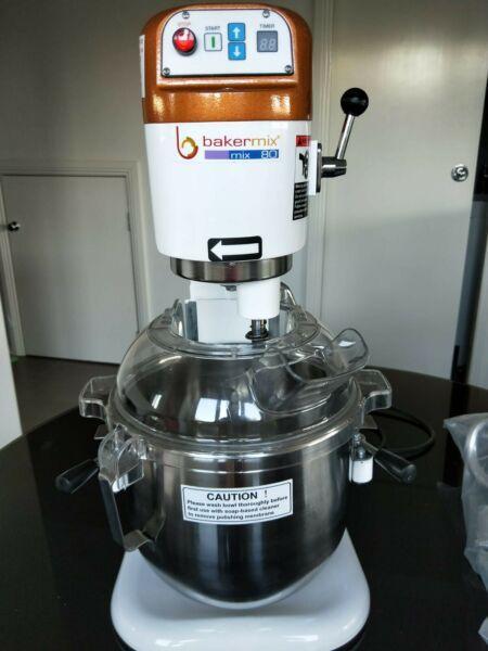 Bakermix Gold Top 8L SP800-A in excellent condition (used 5-6 times)
