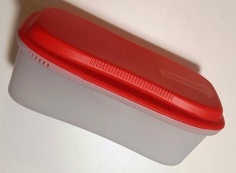 Tupperware Spaghetti/Pasta Micro Wave Cooker. Red Top/Clear Base