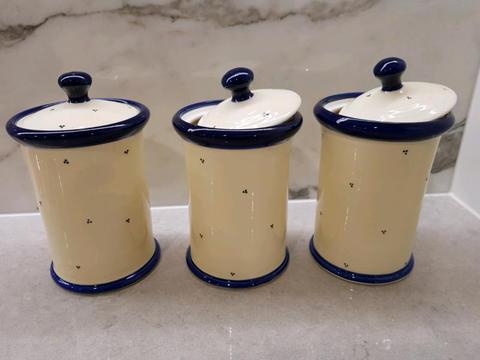 POTTERY CANISTER - Set of 3