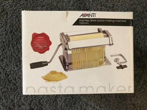 Avanti brand new pasta maker