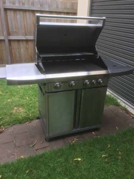 Wiltshire 4 Burner BBQ