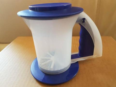 Tupperware Sift N Store Sugar Flour Sifter MOVING SALE - 3188