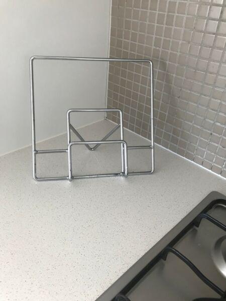 Cook book stand