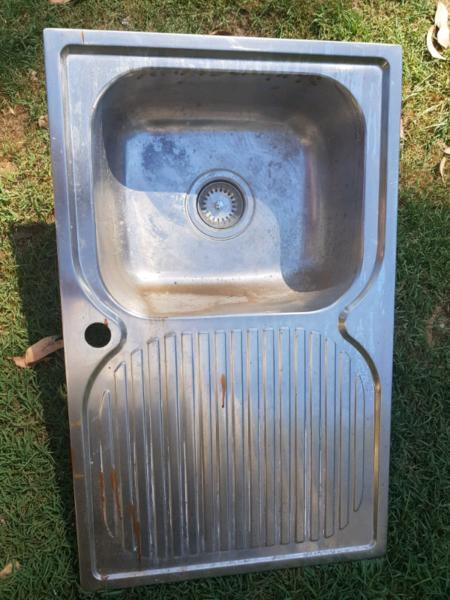 Used kitchen/laundry sink