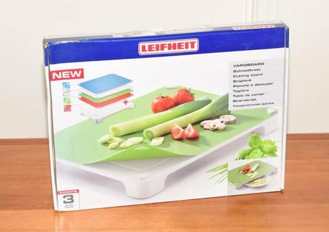 LEIFHEIT VARIO CUTTING BOARD SET WITH MULTIPLE SURFACES