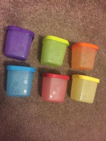 Tupperware x6 small containers snow flake 90ml
