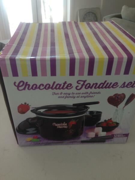 Chocolate Fondue set(Brand new)