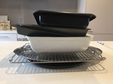 Assorted Oven/Baking Trays - pickup only