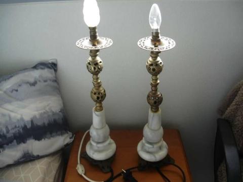 2 marble/brass bedside lamps