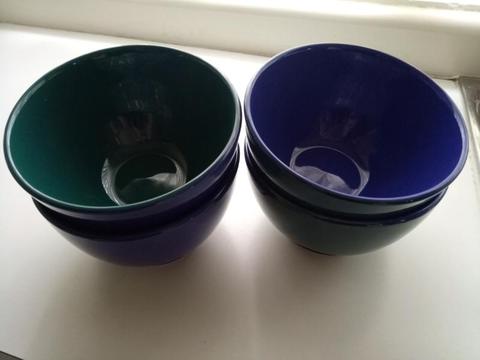 New bowls - blue and green x4