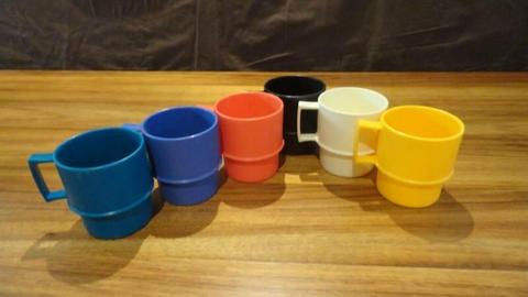 Tupperware mugs