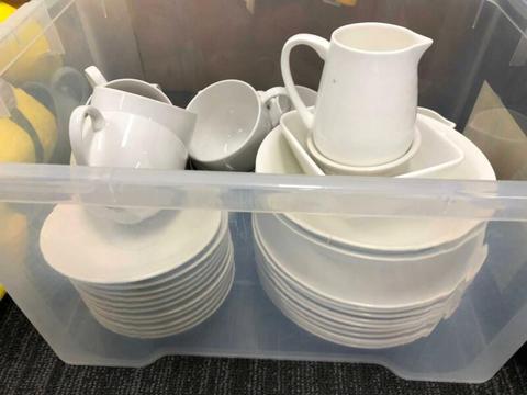 TEA SET (box of plates, cups, bowls)