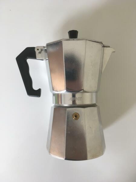 Avanti Coffee Expresso maker 6 cups