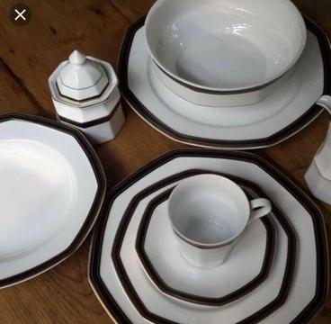 Christopher Stuart dinnerware