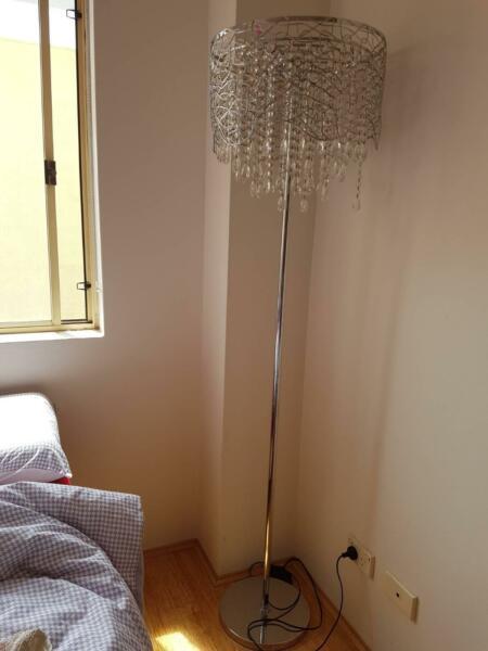 Crystal floor lamp