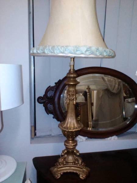 desc lamp table antique cast metal gold