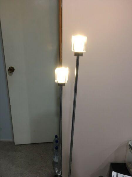 Floor Lamp in good condition
