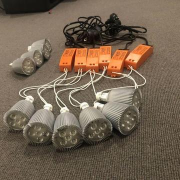 10x LED lamp bulbs 10w each, with 6 Electronic Transformers