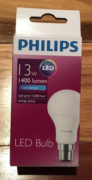 Philips 13w cool white 1400 lumen LED light bulb