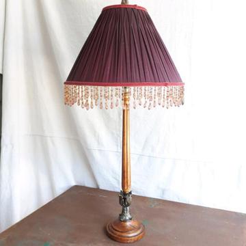 Table Light Wood with Ornate Metal Features Shade