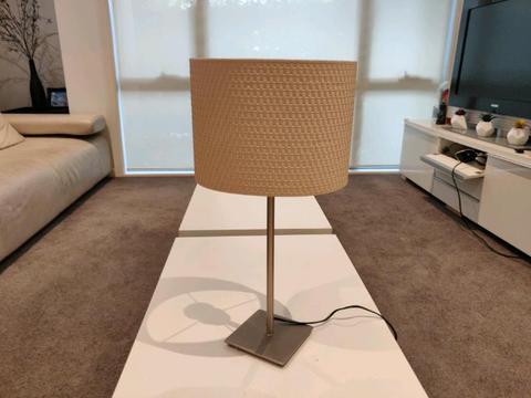 Coffee table/ desk lamp (white weave)