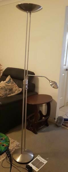 Floor Lamp with separate swivel reading lamp