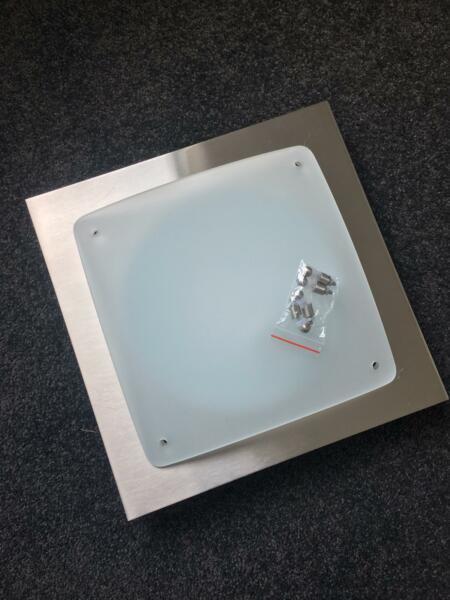 Light Fitting Lucci Square Glass 32cm