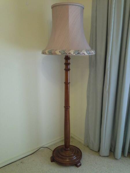 Vintage Wooden Standard Floor Lamp with Pink Lampshade