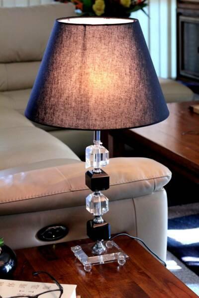 Classy black and clear crystal lamp 64cm