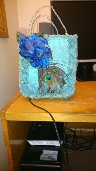 Blue handbag vintage looking lamp