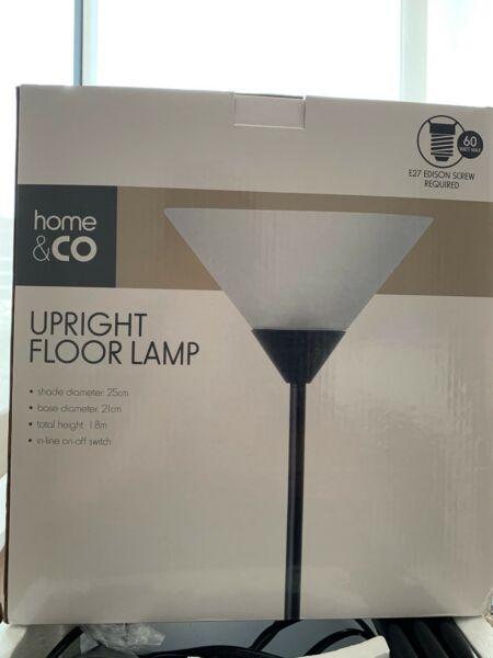 Upright Floor Lamp