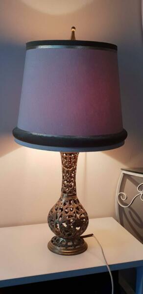 QTY 2 Antique looking table lamps