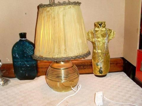 #1-Vintage Table /desk lamp brass ball base & gold shade